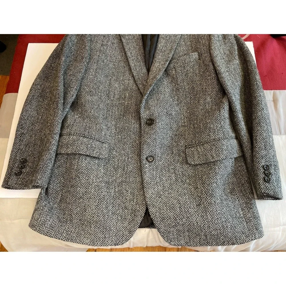 Harris Tweed Stafford Blazer Mens 42R Gray Herringbone‎ Wool Sport Coat Classic